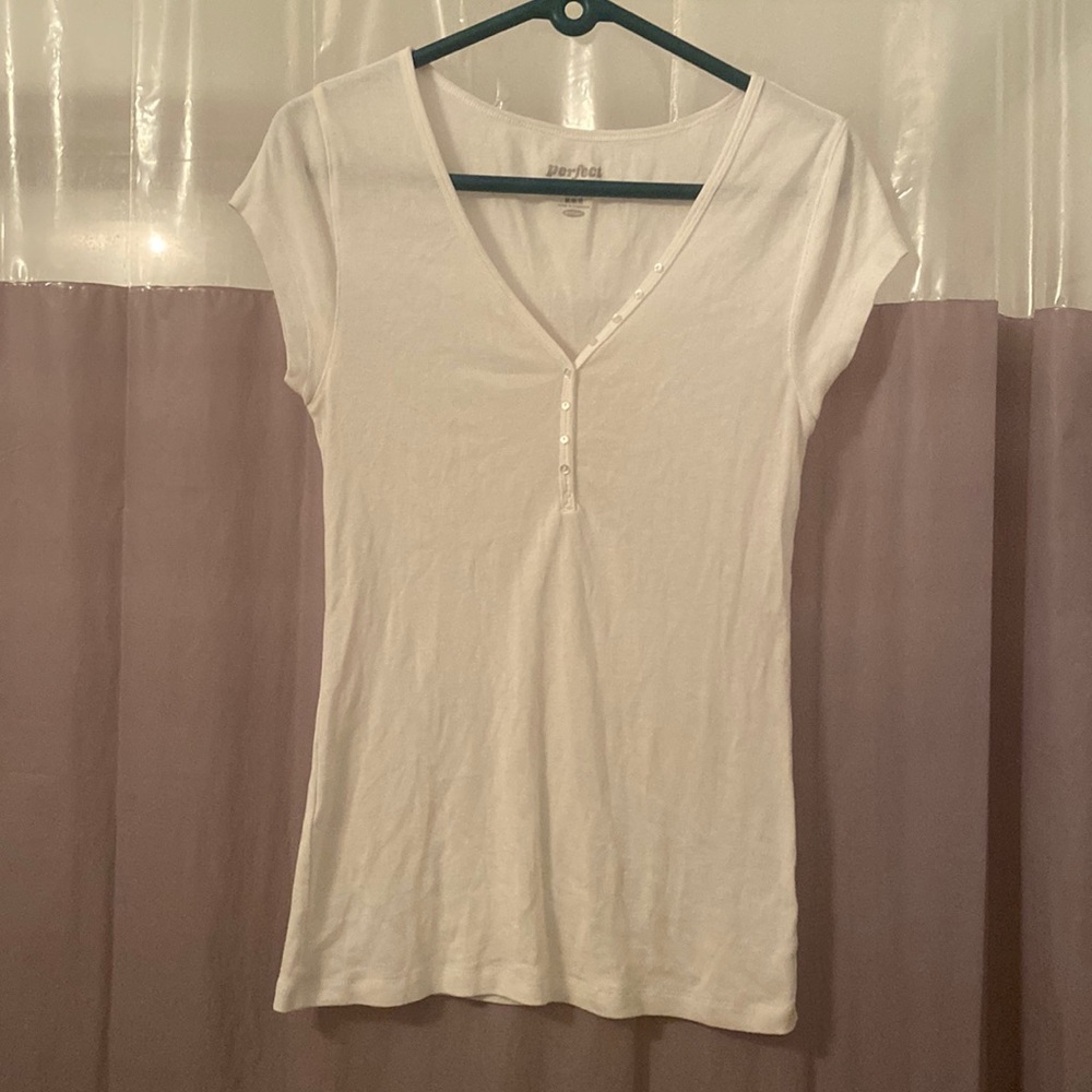 Women’s Perfect Old Navy T-shirt Medium white